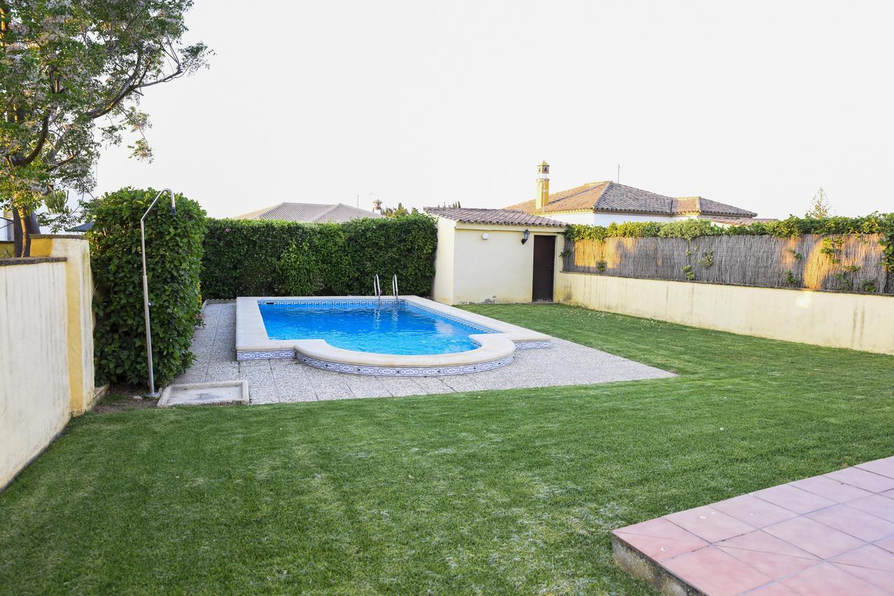 Villas Perez Zara โกนิล เด ลาฟรอนเตรา ภายนอก รูปภาพ