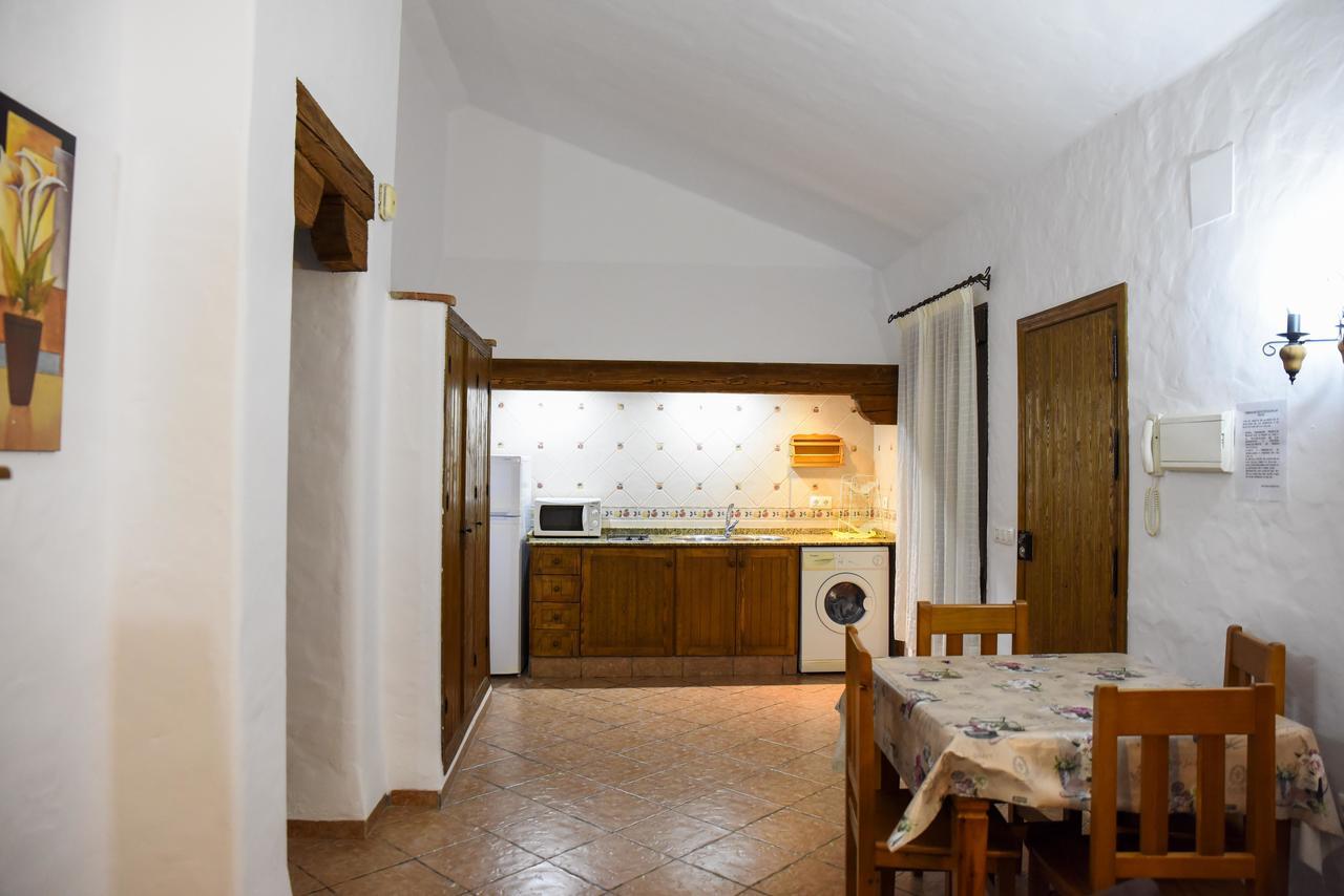 Villas Perez Zara โกนิล เด ลาฟรอนเตรา ภายนอก รูปภาพ