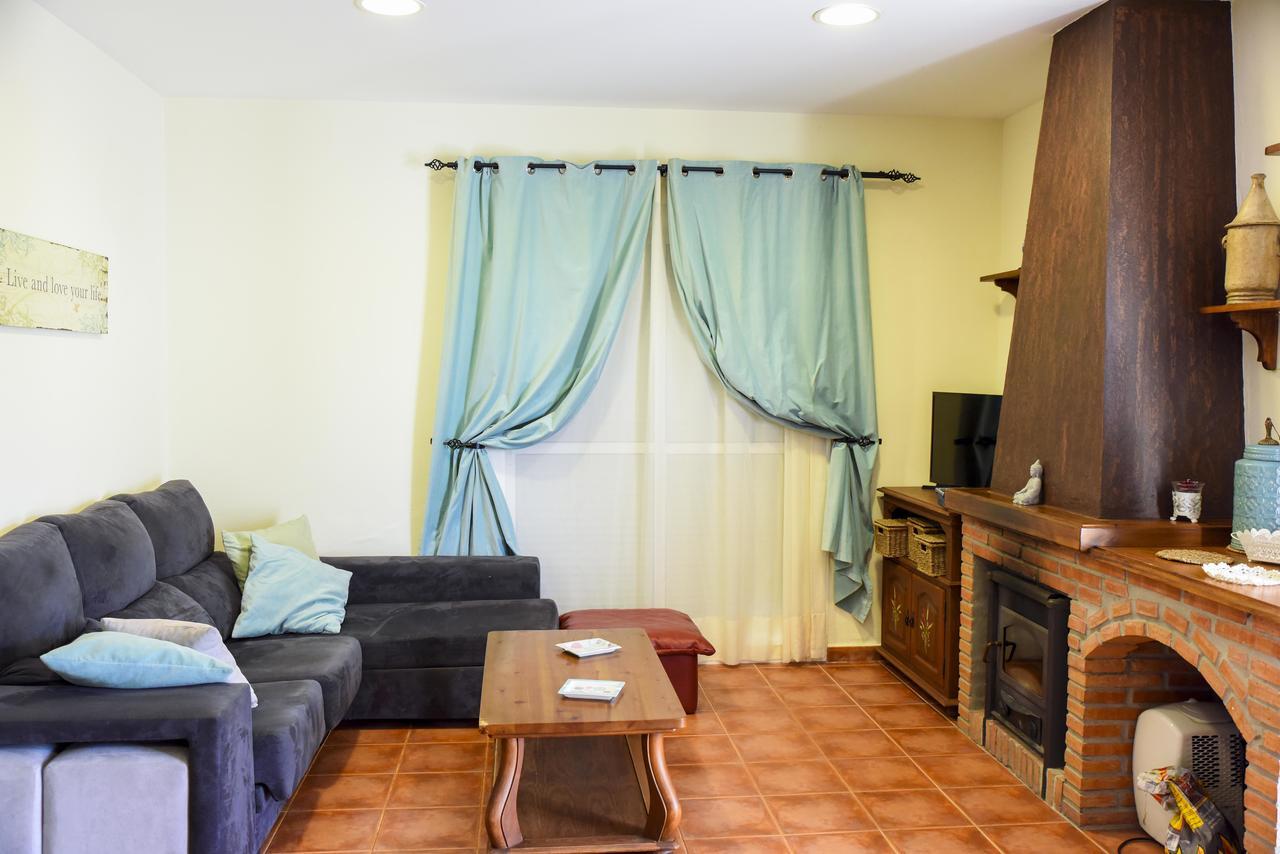 Villas Perez Zara โกนิล เด ลาฟรอนเตรา ภายนอก รูปภาพ