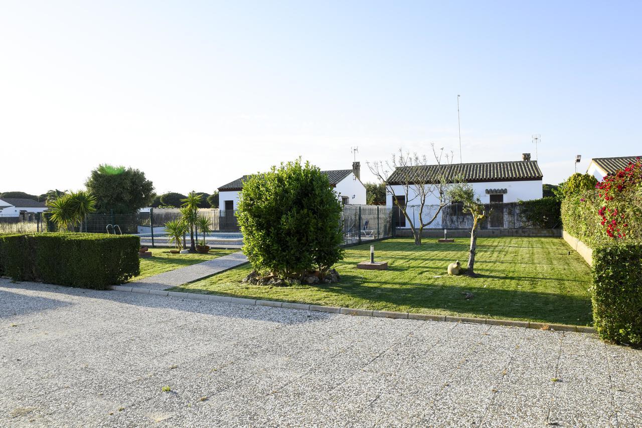 Villas Perez Zara โกนิล เด ลาฟรอนเตรา ภายนอก รูปภาพ