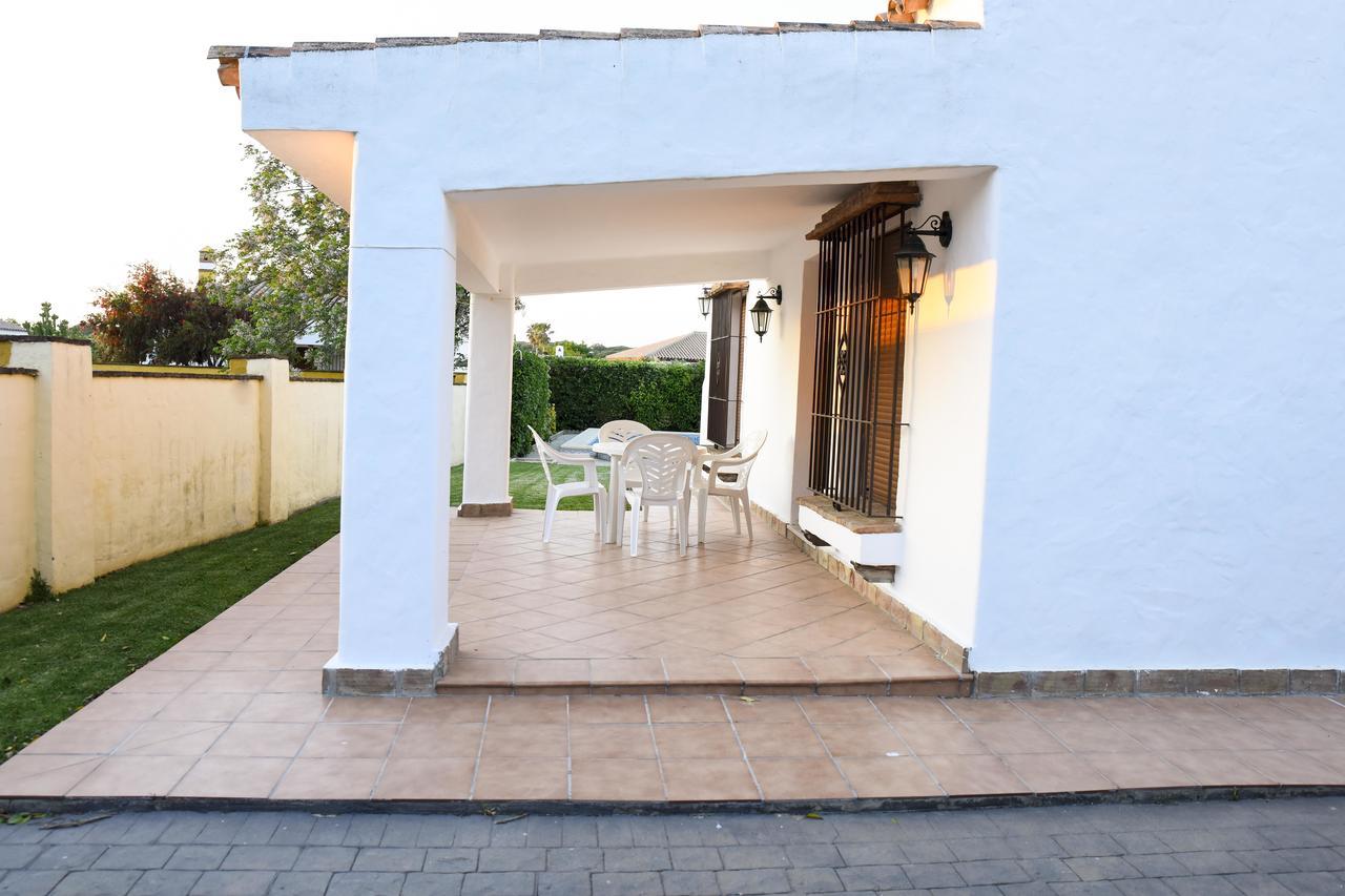 Villas Perez Zara โกนิล เด ลาฟรอนเตรา ภายนอก รูปภาพ