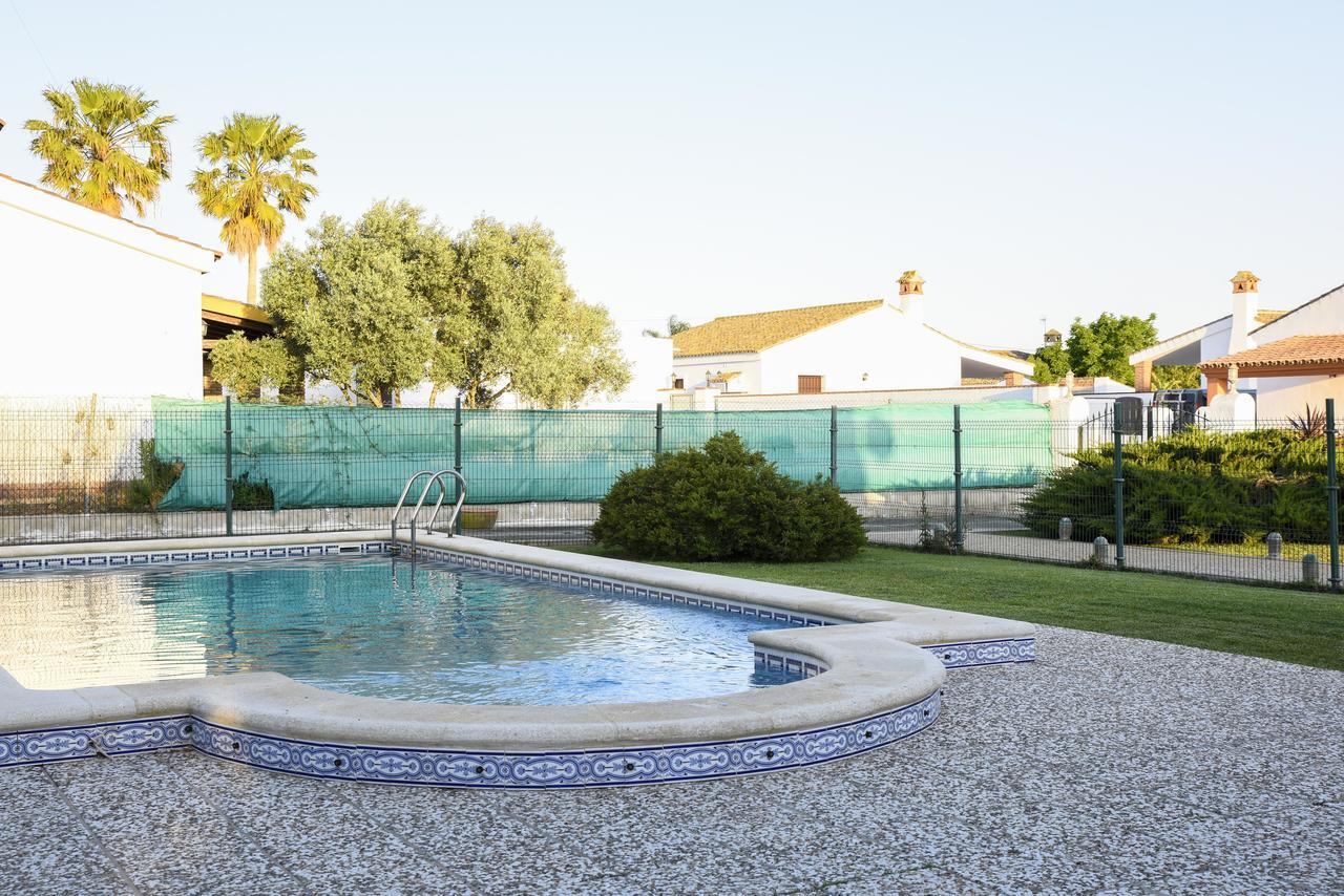 Villas Perez Zara โกนิล เด ลาฟรอนเตรา ภายนอก รูปภาพ